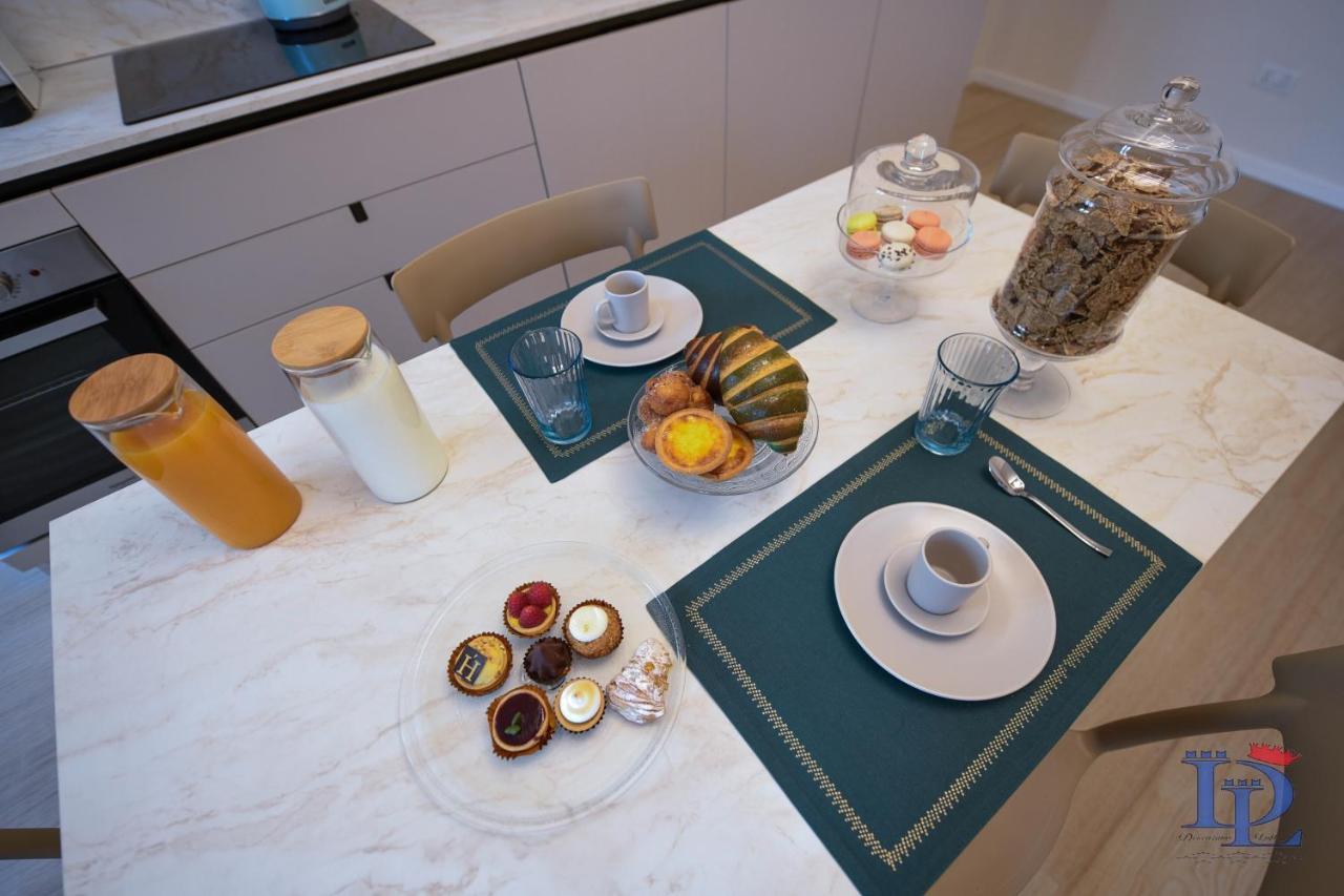 Desenzanoloft Official Partner Marriott Homes & Villas - Apa Dom Downtown Family Apartment Desenzano del Garda Ngoại thất bức ảnh
