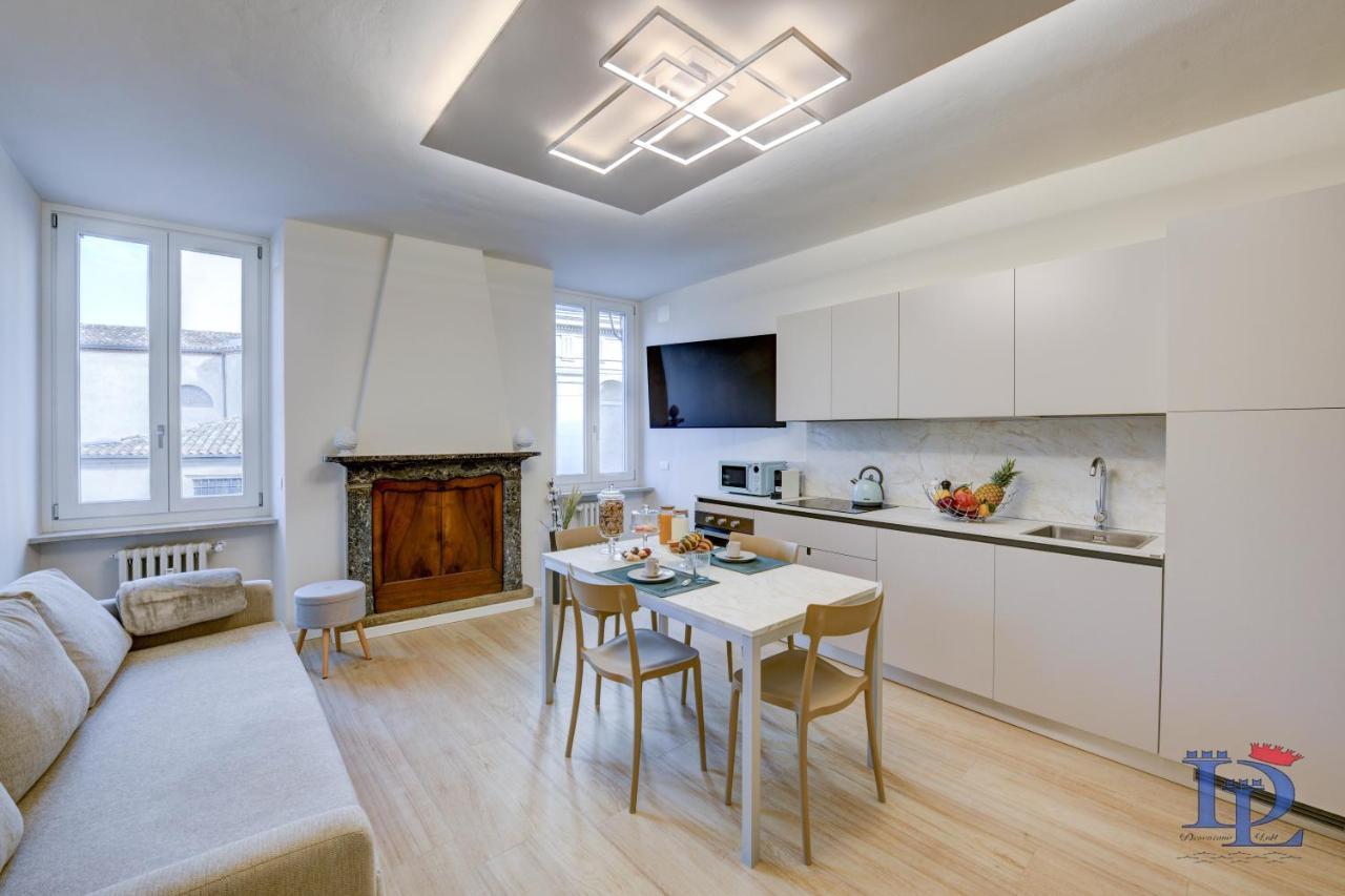 Desenzanoloft Official Partner Marriott Homes & Villas - Apa Dom Downtown Family Apartment Desenzano del Garda Ngoại thất bức ảnh